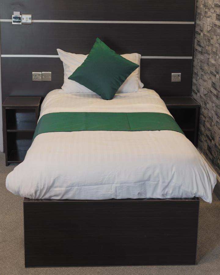 Best Western Ebbw Vale Luaran gambar