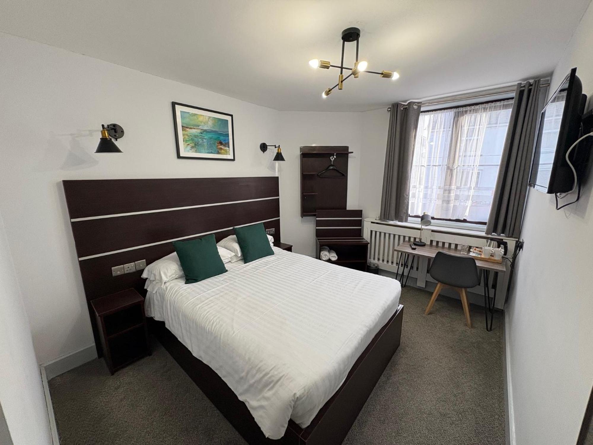Best Western Ebbw Vale Luaran gambar