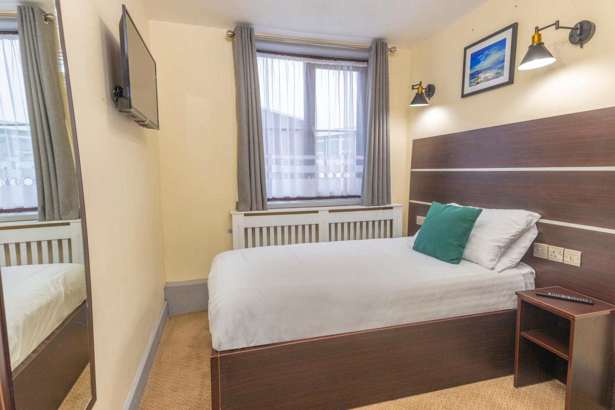 Best Western Ebbw Vale Luaran gambar