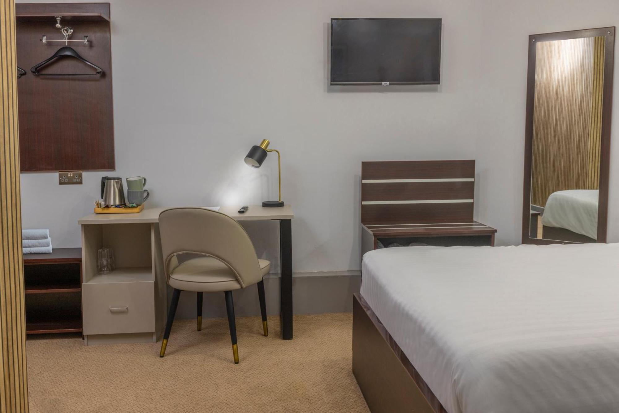 Best Western Ebbw Vale Luaran gambar